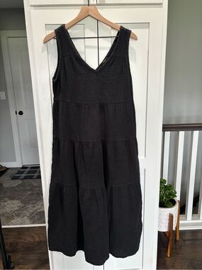 Quince Black Tiered V-Neck Maxi Dress